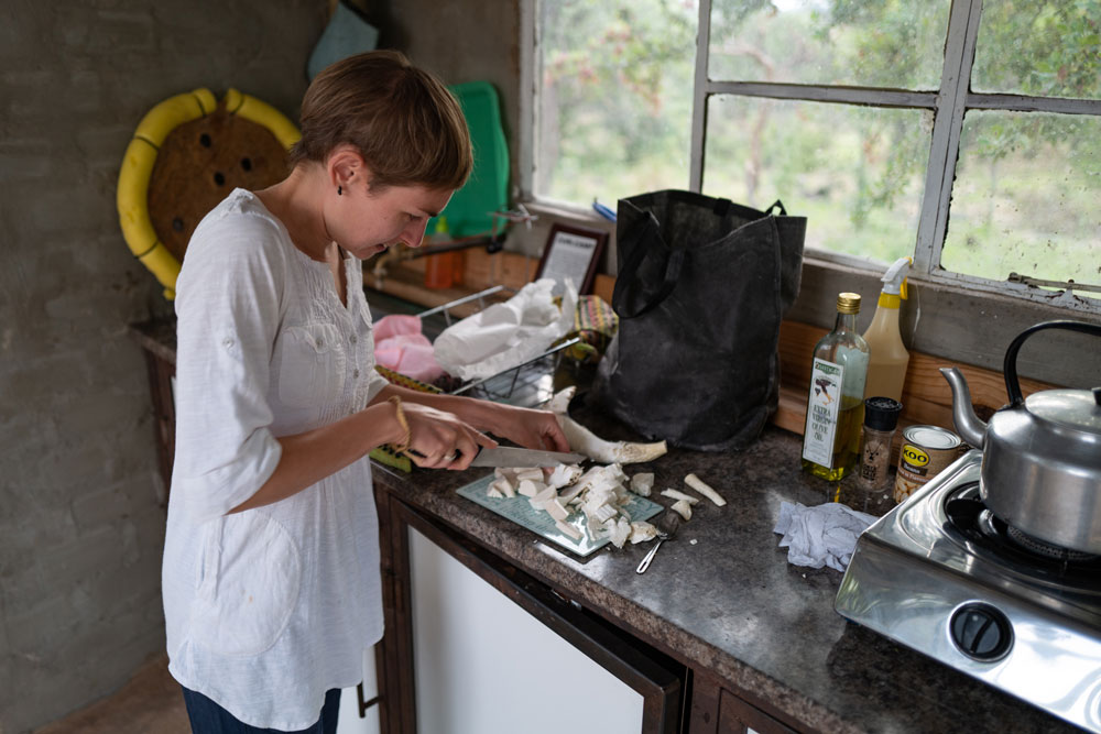 Omajowa-Chopping-Lost-in-the-Trip