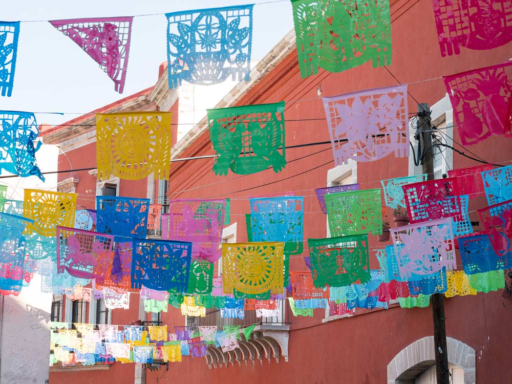 Guanajuato-Flags---Lost-in-the-Trip