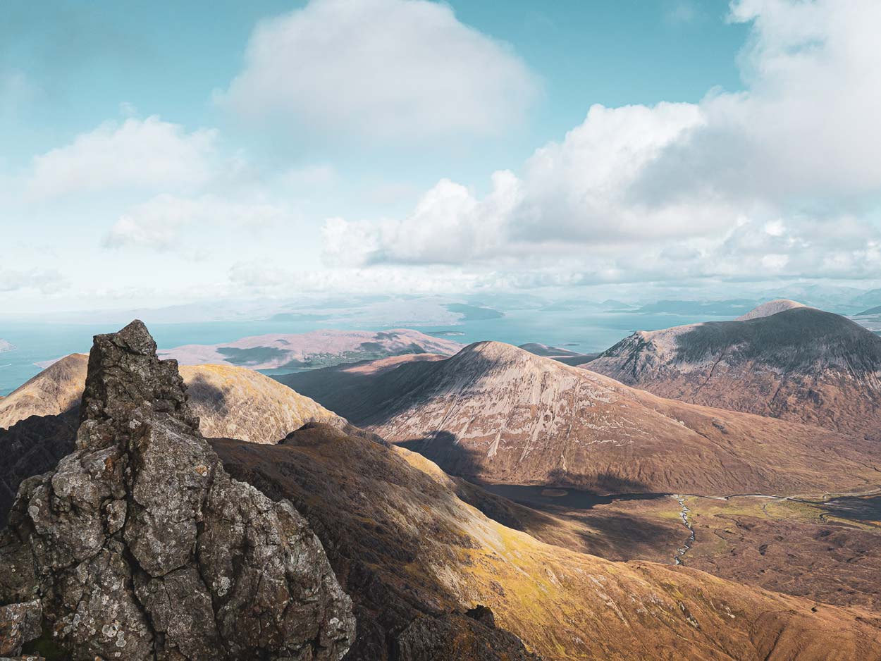Lost-in-the-Trip-Bla-Bheinn-Skye-Scotland-Peak