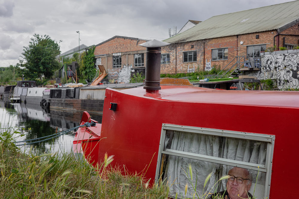 Lost-in-the-Trip-Canal-Boat-Hackney-London